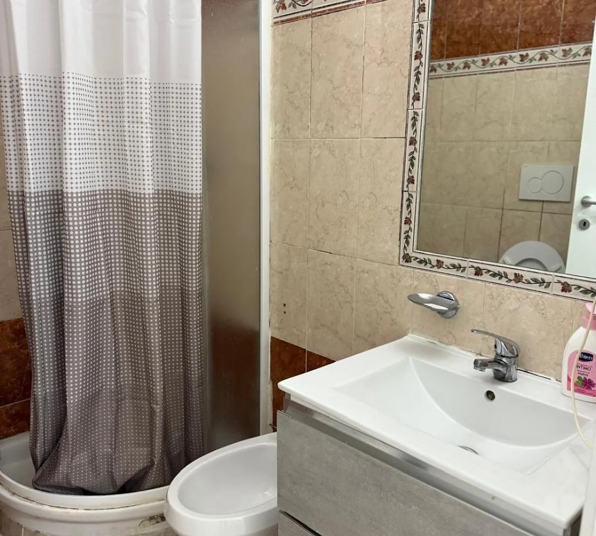 Guest house Granroma Hotel
