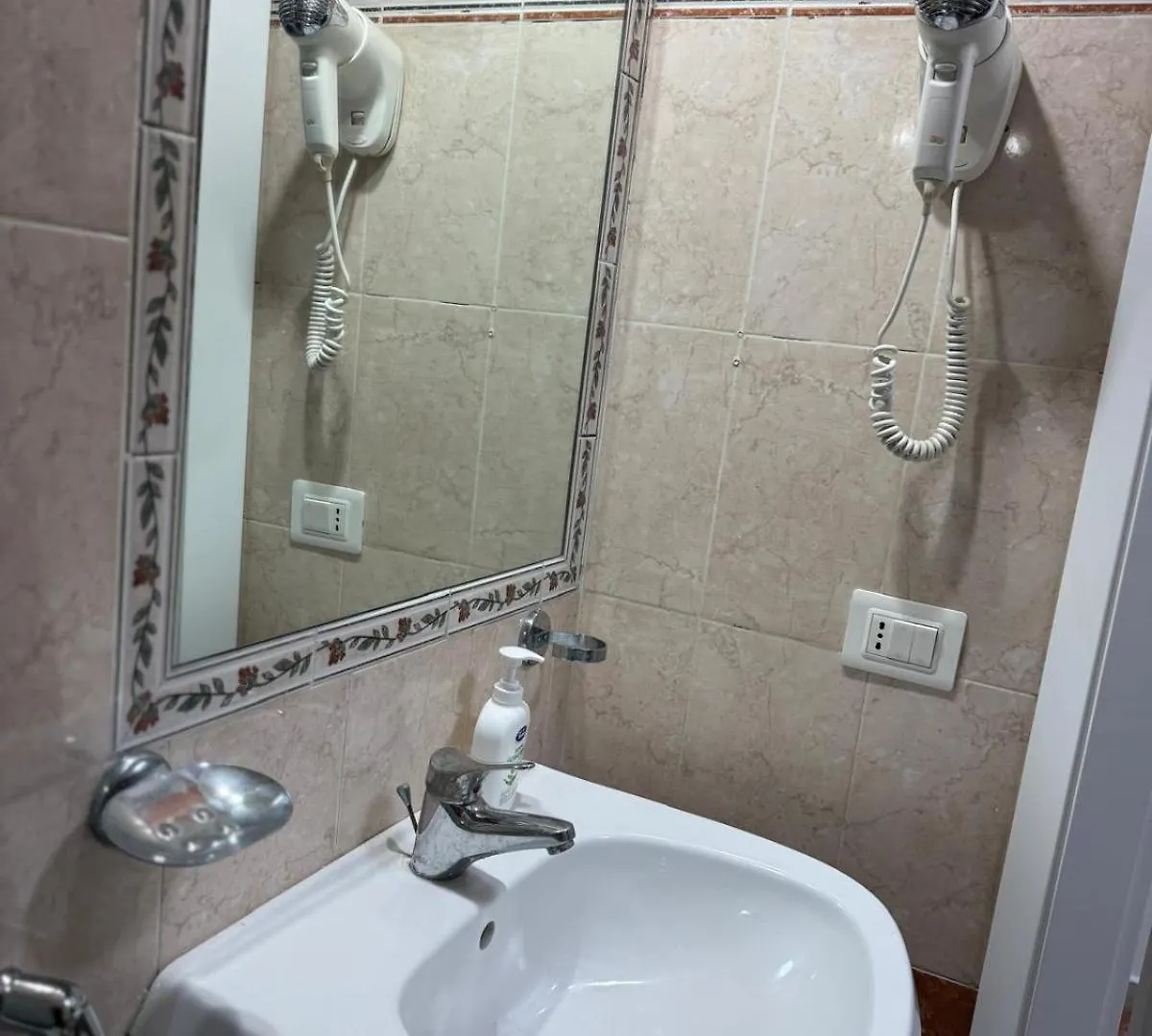 Granroma Hotel